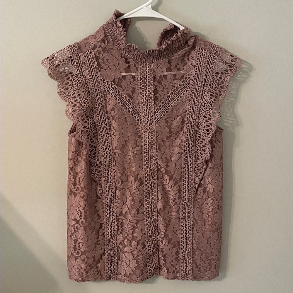 Cable & Gauge Lace Ruffle Blouse in Dusty Rose